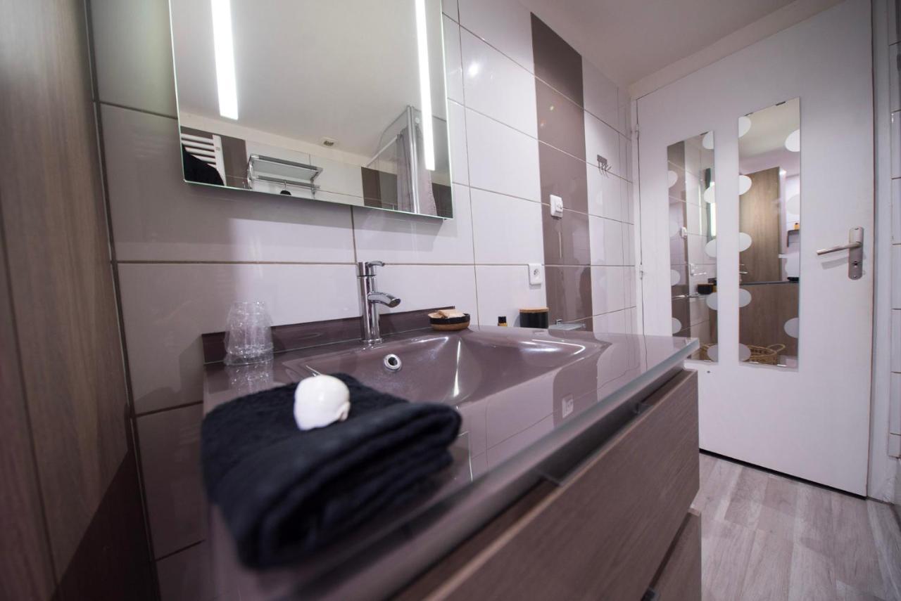 Love Suites & Spa "Le Loft" Avec Jacuzzi Privatif Médis Exterior foto